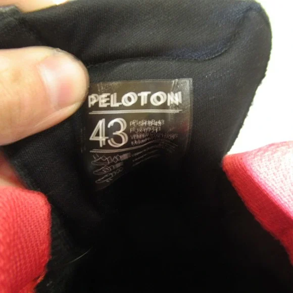 Peloton Mens Cycling Shoes 10 43EU Black 3 Bolt Cleats Road Bike MTB Biking New? - Picture 5 of 16